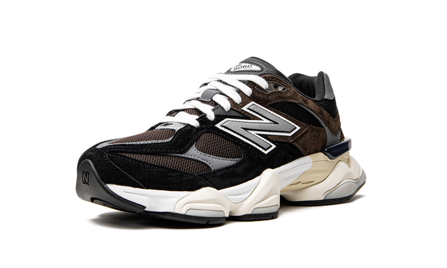 9060 Brown